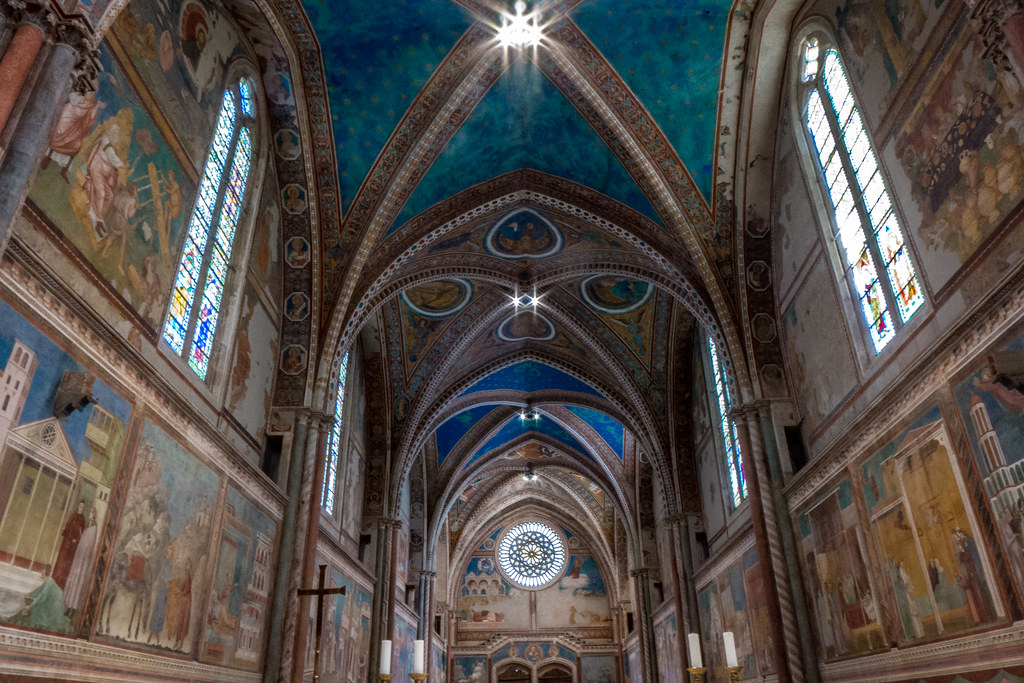 Interno Basilica Superiore di San Francesco