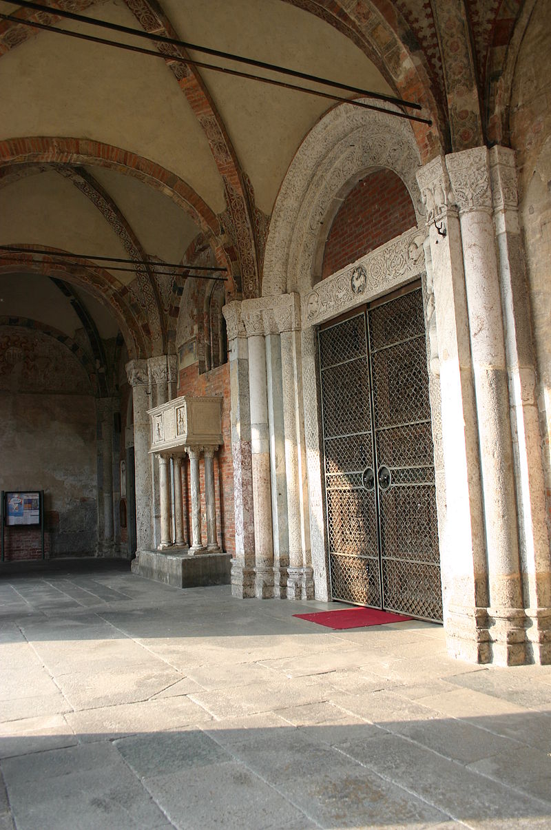 Nartece Basilica di Sant'Ambrogio